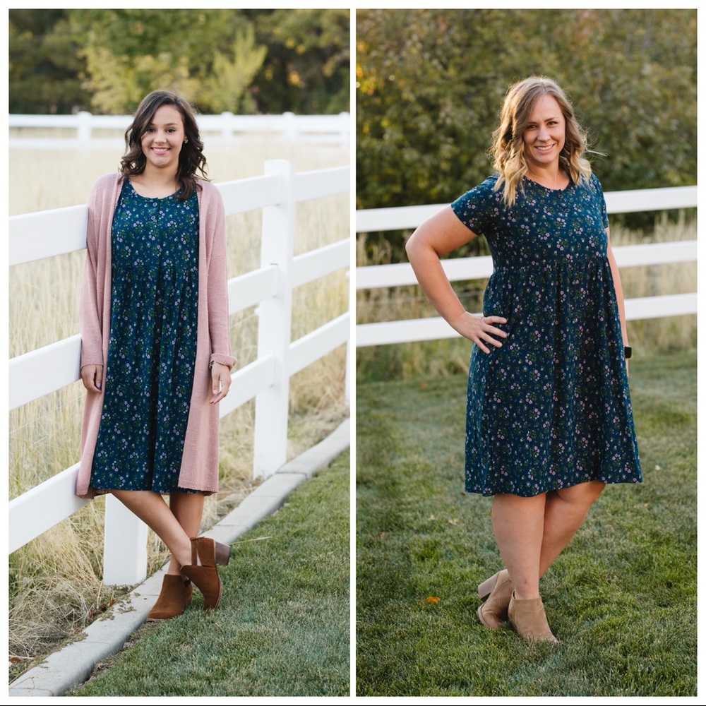 Go To House Dress loungewear black apples modest - Picture 7 of 9